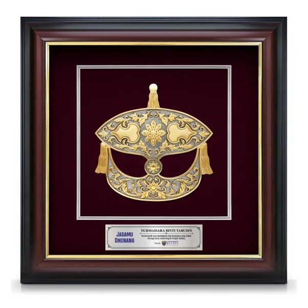 16" x 16" Gold Border VIP Frame With Gold Plated Pewter - Wau Bulan