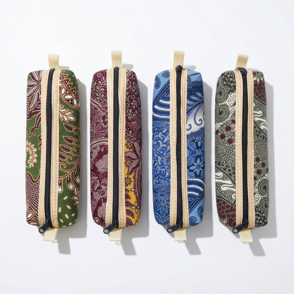 Bekas Pensil Batik Berzip